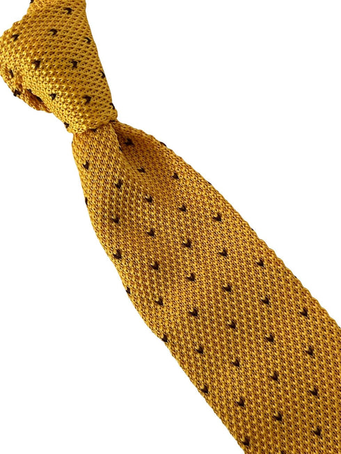 yellow gold knitted tie with brown pin spots heart design
